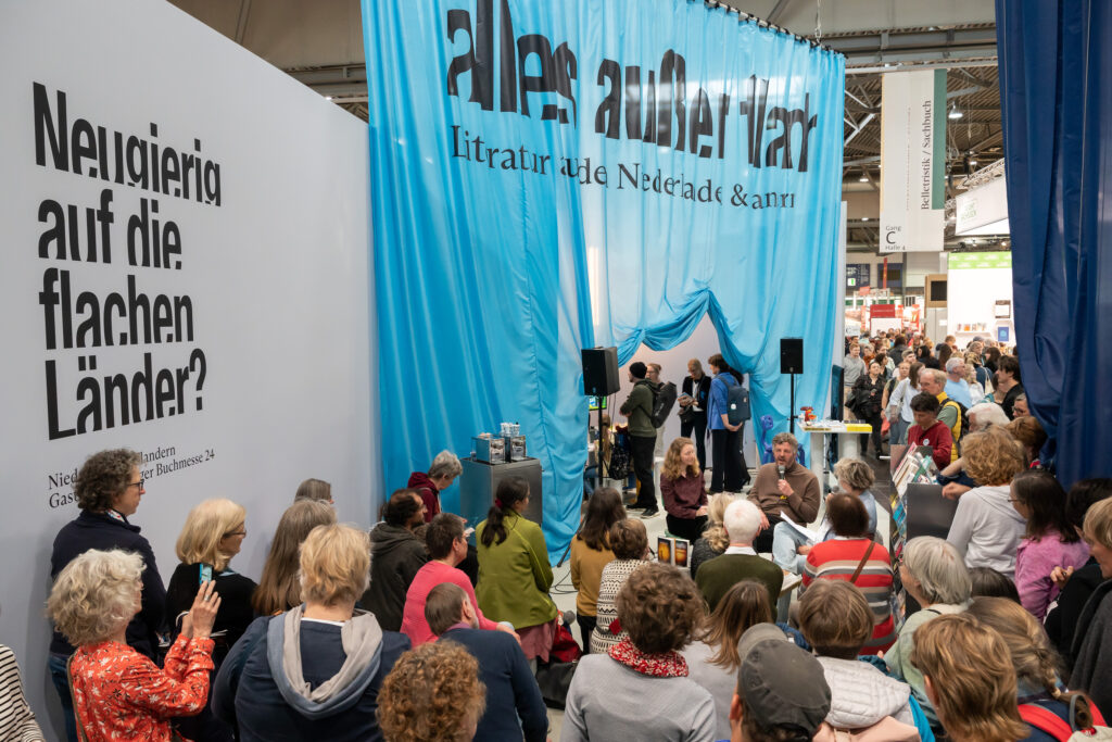 Messeauftritt Niederlandes und Flandern zur Leipziger Buchmesse 2023 als Ausblick auf den Gastlandauftritt 2024